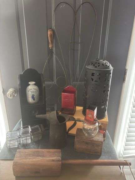 Antique Decor Lot