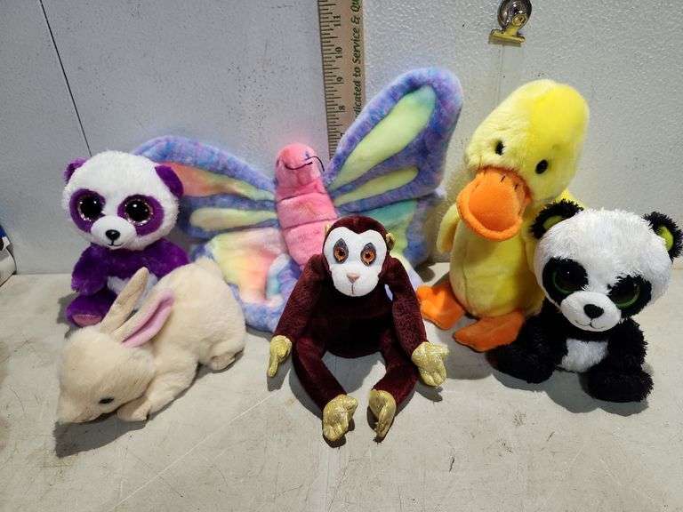 Assorted Ty Beanie Babies, Buddies, Etc.