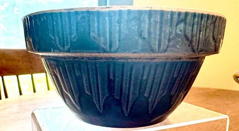 Three Stoneware Mixing Bowls in Brown, Blue, and Yellow Auction Ohio