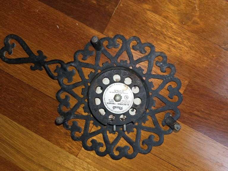 Wrought iron trivet