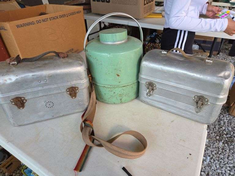 2 metal lunch pails and large thermos