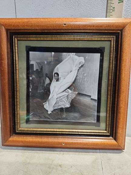 Cracker Barrel Wall Picture Has Screw Holes In Frame & Metal Tag 13''X12''