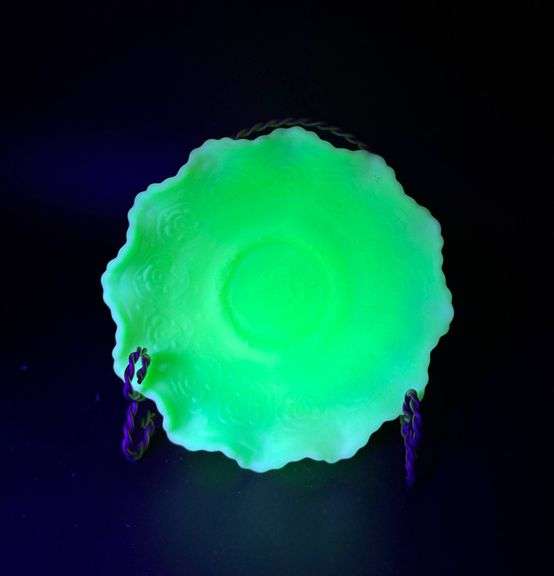 Fenton Custard Persian Medallion Glass Bowl "Uranium"