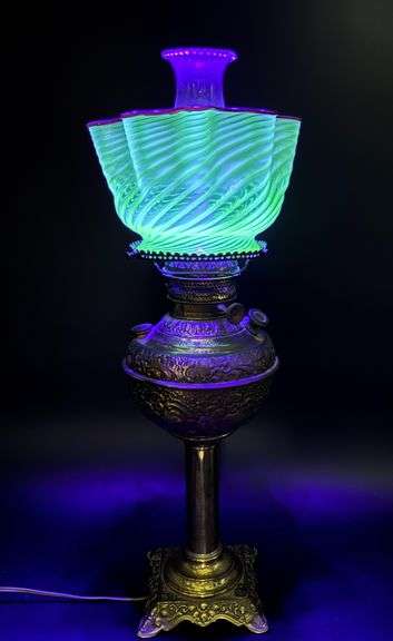 Shipping Available!!! New Lots Added - Antique Auction: Fenton, Uranium, Victorian Glass, Early American Furniture, Crocks, QuiltsArtwork, and MORE! ✨ - Westerville, OH