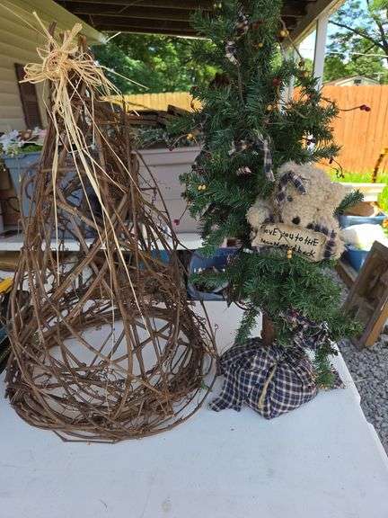 2 seasonal trees