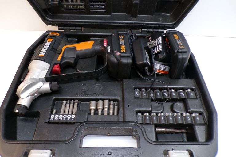 Tested Worx 20 Volt Power Share Switch Driver Drill with Drill bits and more.