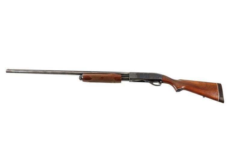 Remington Magnum Model 870 Wingmaster Shotgun
