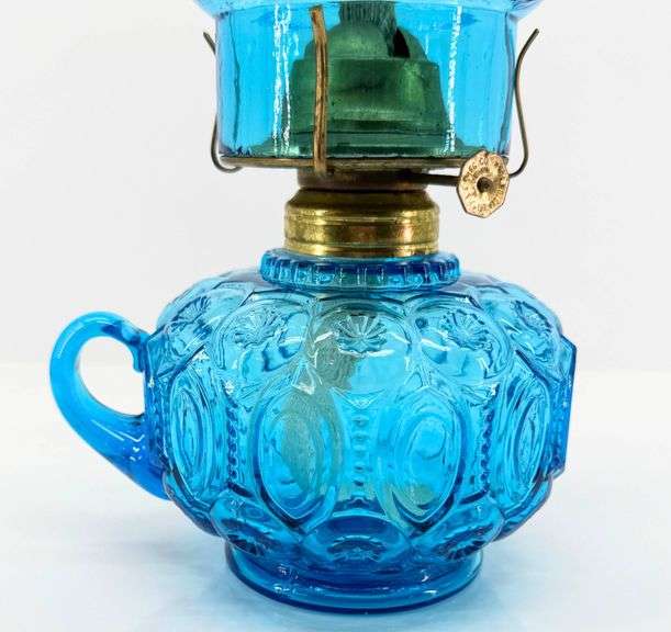 Vintage LE Smith Moon and Stars Glass Oil Lamp with Brass Eagle Burner