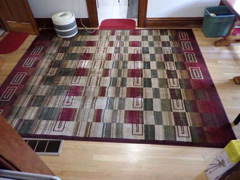 8X10 WILTON RUG - LEGEND COLLECTION 13117 - EXCELLENT NO SPOTS OR STAINS - PET FREE HOME