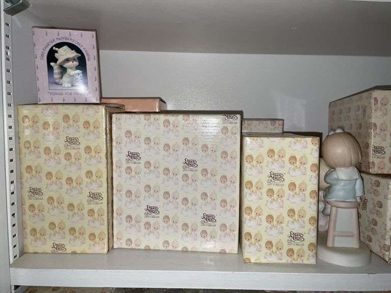 Precious Moments Figurines