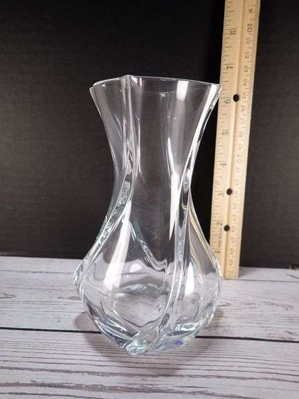 Baccarat France Crystal SERPENTINE Swirl Twist 8" Vase