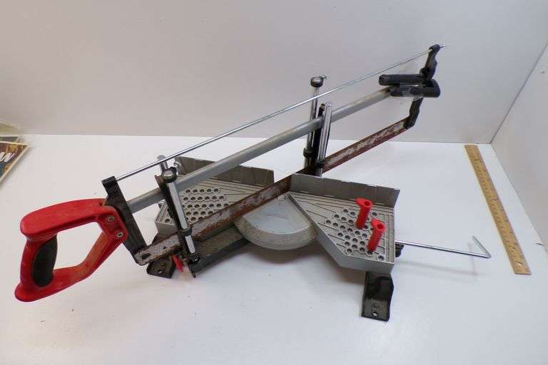 Craftsman Adjustable Mitre Saw