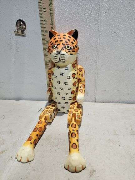 Wood Cat 8'' Tall While Sitting