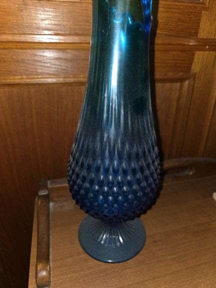 Beautiful Turquoise Fenton Blue Glass Art