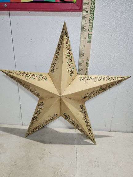 18.25'' Metal Linda Stang Star