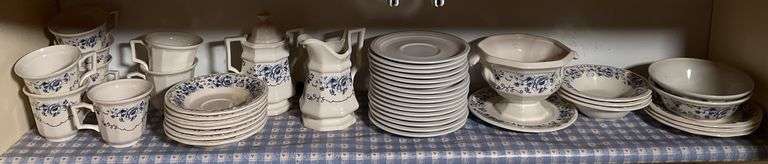 Henry Ford Museum Pattern Collection of Blue and White Dishes
