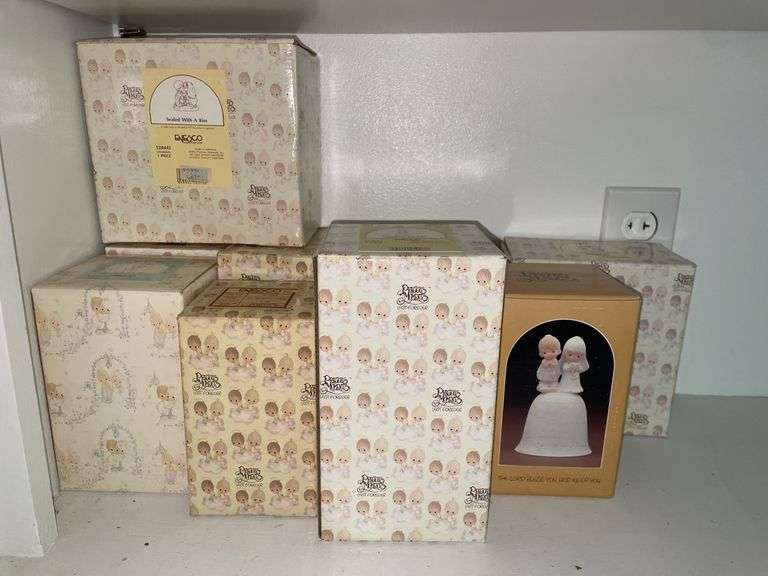 Precious Moments Figurines
