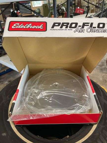 Edelbrock Air Cleaner