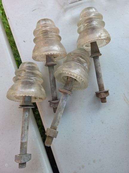 4 clear insulators