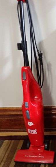 Tested Working Vacuum - Dirt Devil SimpliStik