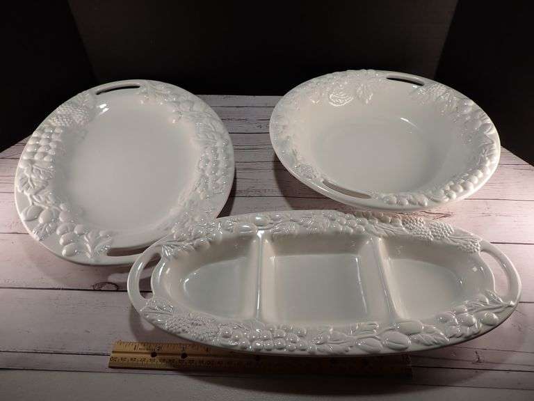 3pc WCL CHINA SERVING PLATTER, SERVING BOWL & DIVIDED SERVER -MINT CONDITION
