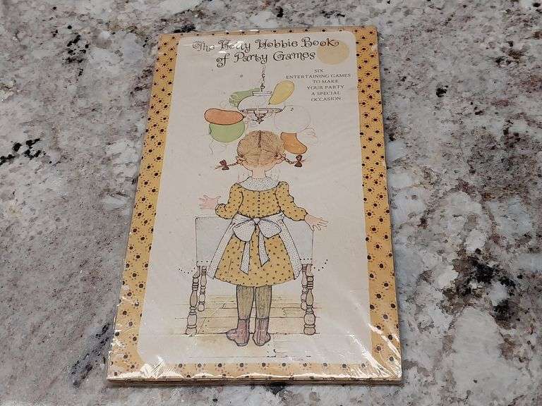 Sealed Vintage Holly Hobbie Party Games Book – 6 Activities