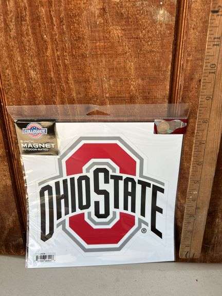 Ohio State 8" Magnet Outdoor-Rated Offically Collegiate Licensed