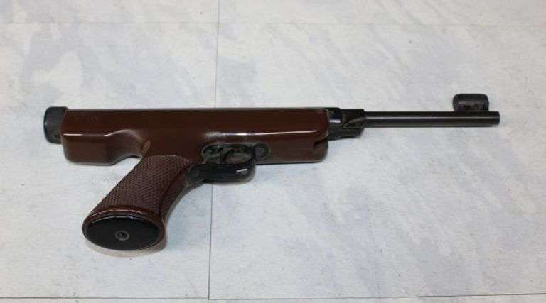 Winchester Model 353 Air Pistol with Brown Grip