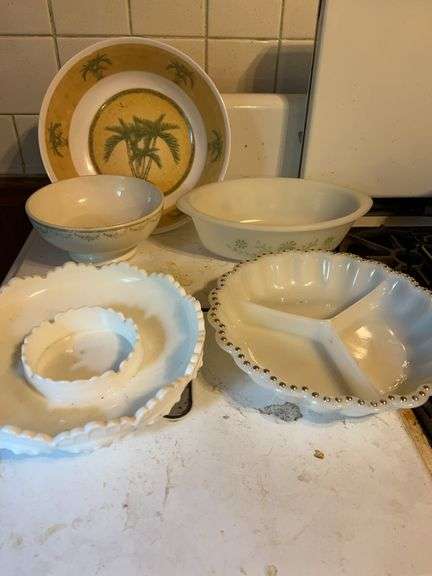 Fenton Ash Tray & Misc. Bowls
