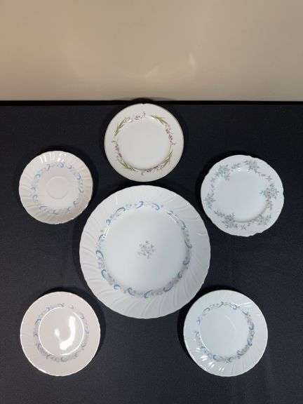 Lot of Vintage Fine China Dinner Plates – Mixed Patterns Japan & USA