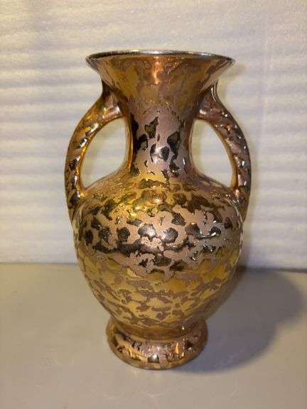 8" 24kt gold weeping double handle MCM vase