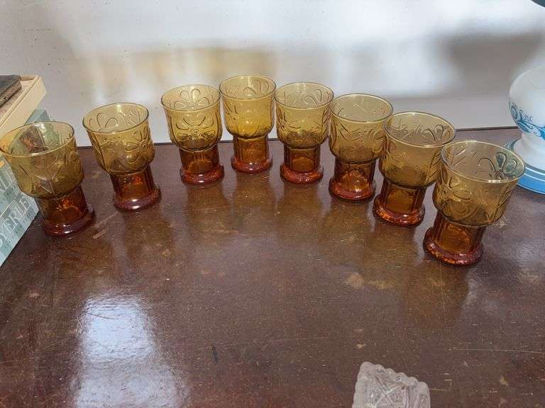 8 Vtg Libbey Tumblers Amber Country Garden Daisy Flowers"