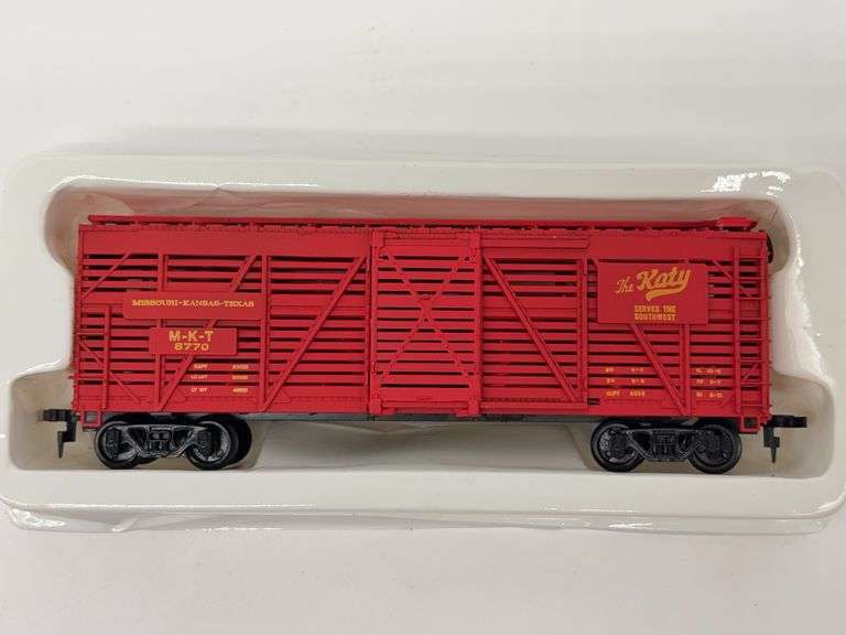 Lionel HO Scale MKT 'The Katy' Red Livestock Car