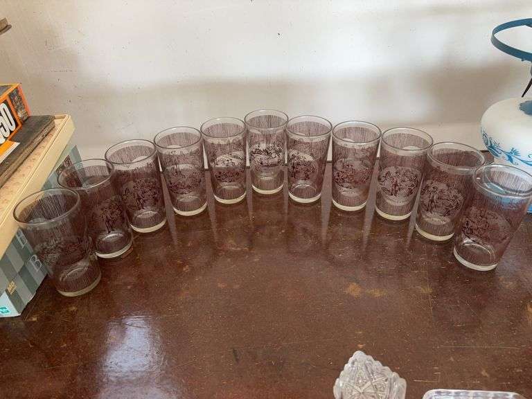 11 Currier & Ives glasses