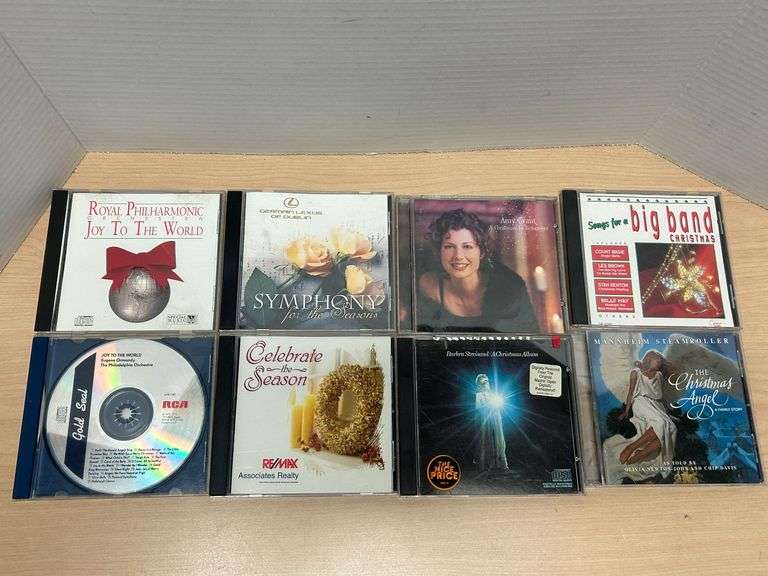 Amy Grant, Barbra Streisand, Mannheim Steamroller & More Christmas CDs – 8 Titles