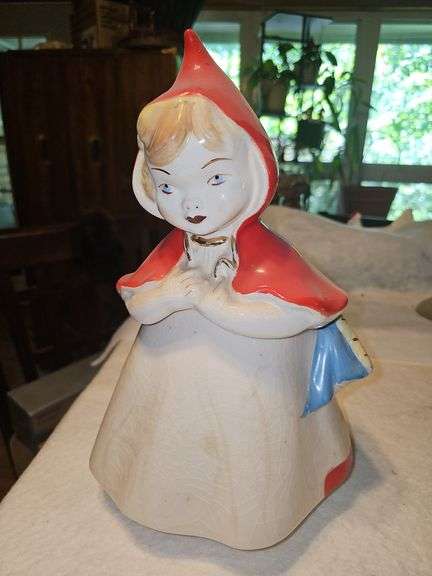 1967 Hull Ware Little Red Riding Hood Cookie Jar