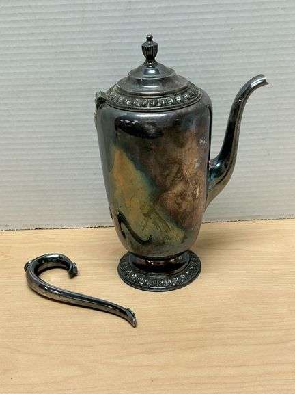 Wm. Rogers Silverplate Coffee Pot – Fenwick Pattern