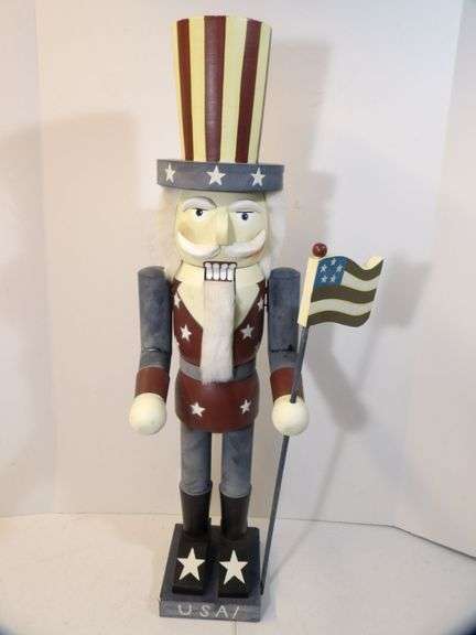 Uncle Sam Nutcracker
