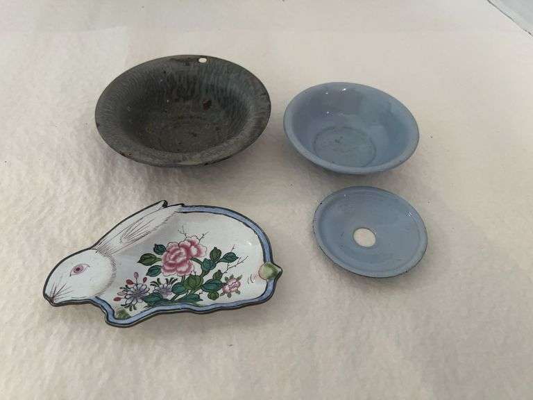 Antique Enamel Bowls & Ash Tray