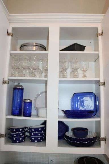 Cobalt Glassware & Dishware