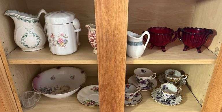 Antique & Vintage Glassware