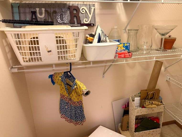 Kitchen/Laundry Décor