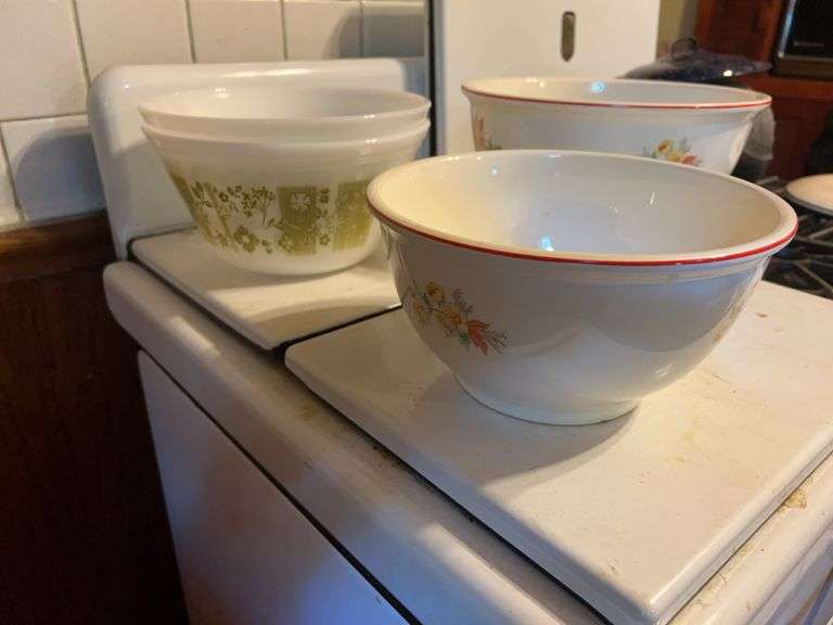Fire King & Homer Laughlin Bowls