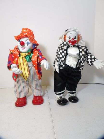 Musical Animatronic Clowns