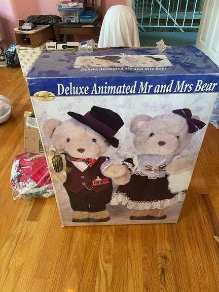 Christmas and Halloween Décor