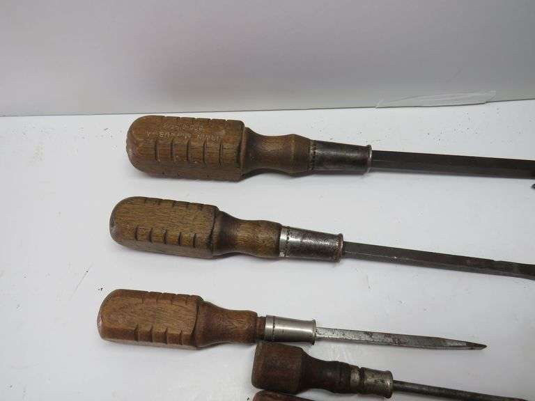 Vintage Screwdrivers - Auction Ohio