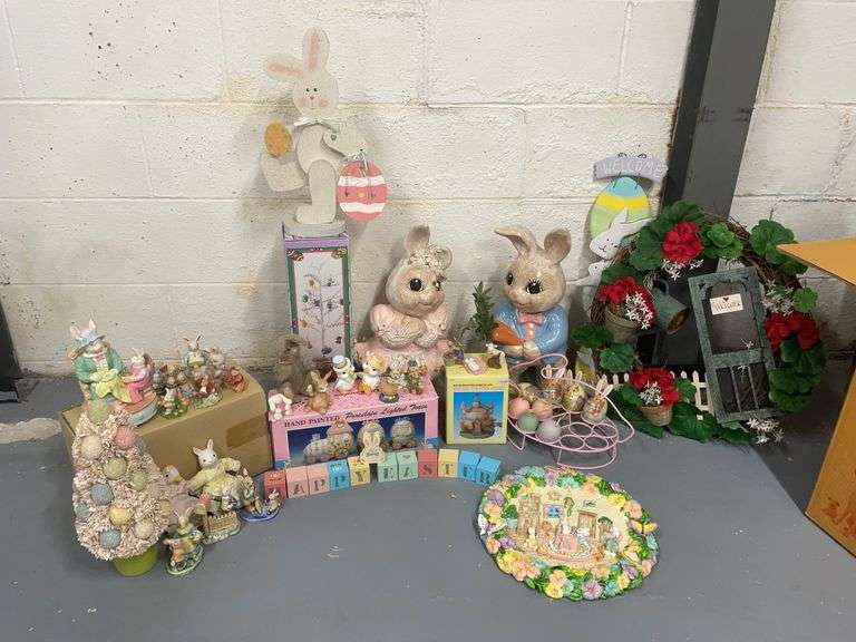 Easter Décor