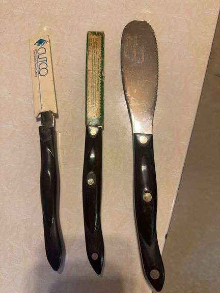 3 Cutco Knives