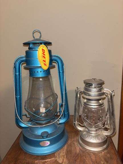 Pair Lanterns (Dietz, Brooklyn)