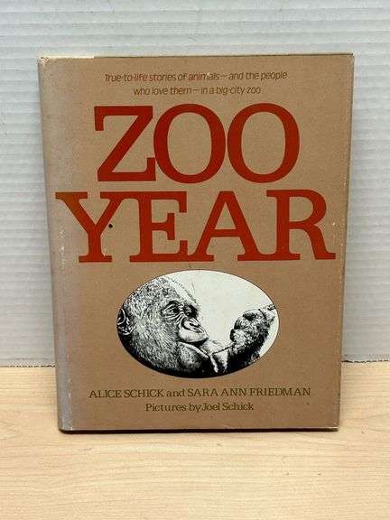Zoo Year by Alice Schick and Sara Ann Friedman (1978)